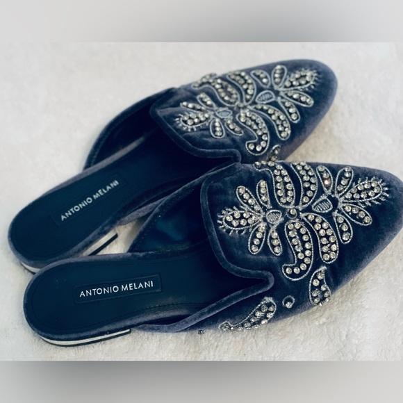 ANTONIO MELANI Genuine Leather | Velvet Embellished Flats | Offers Welcome SZ 6M - Picture 6 of 13